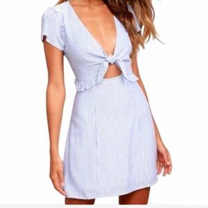 Women’s Seaport Light Blue and White Striped Tie-Front Dress size S